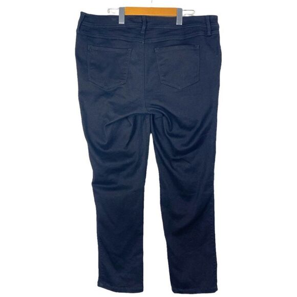 TORRID WOMEN'S Black Luxe Skinny Jeans Sateen Stretch US 18R - Picture 4 of 12